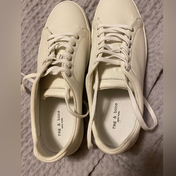 Never worn rag and bone white sneakers - Picture 4 of 4